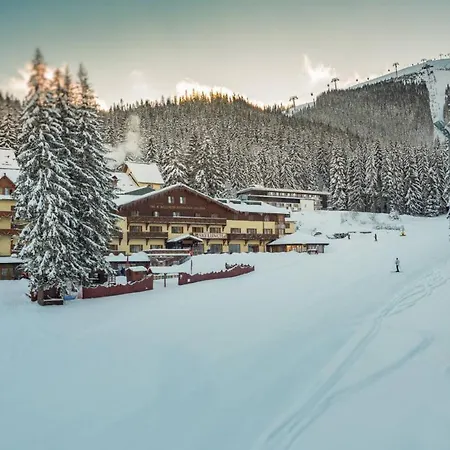 & Wellness Druzba Курортный комплекс 4*